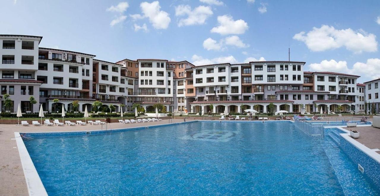 Harmony Hills Poseidon Apartment Rogachevo Bagian luar foto