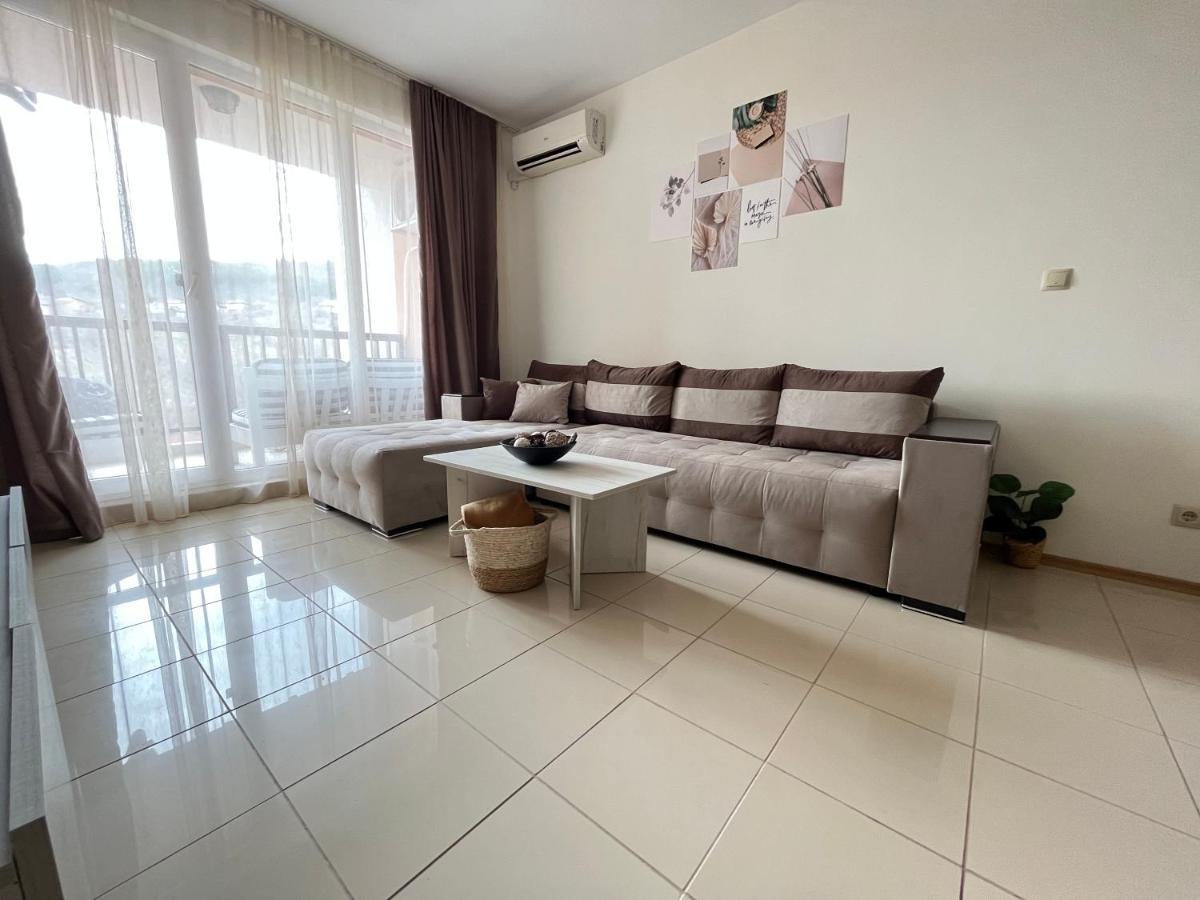 Harmony Hills Poseidon Apartment Rogachevo Bagian luar foto